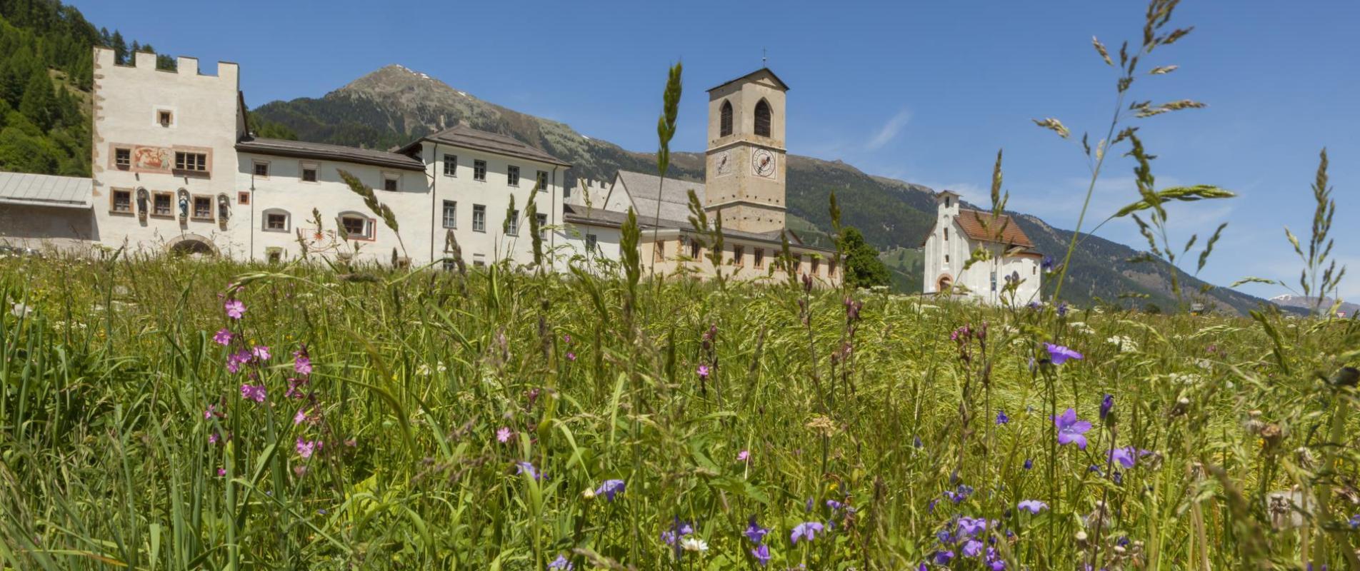 sehenswürdigkeiten-kloster-st.johann-vinschgau-fb