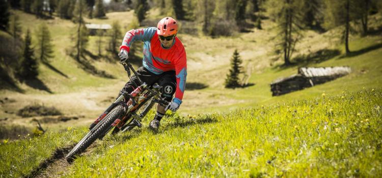 mountainbiken-enduro-reschenpass-tb[2]