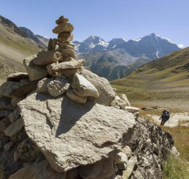 landschaft-weg-zur-düsseldorfer-hütte-vinschgau-fb